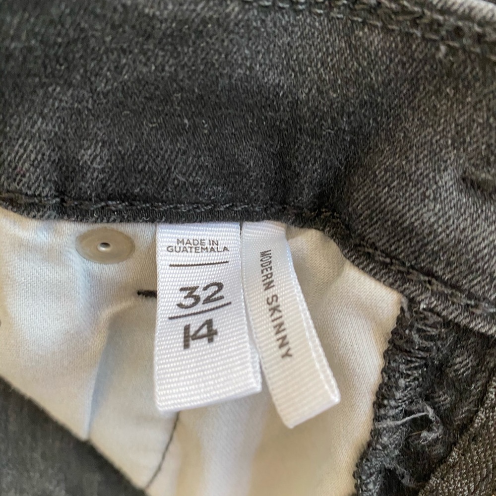 Jeans - Picture 4 of 4